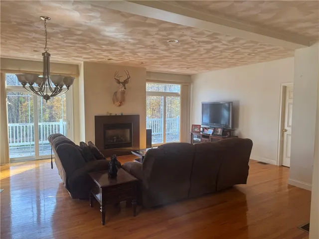 $599,000 | 30 Tarklin Road, Smithfield, RI 02814