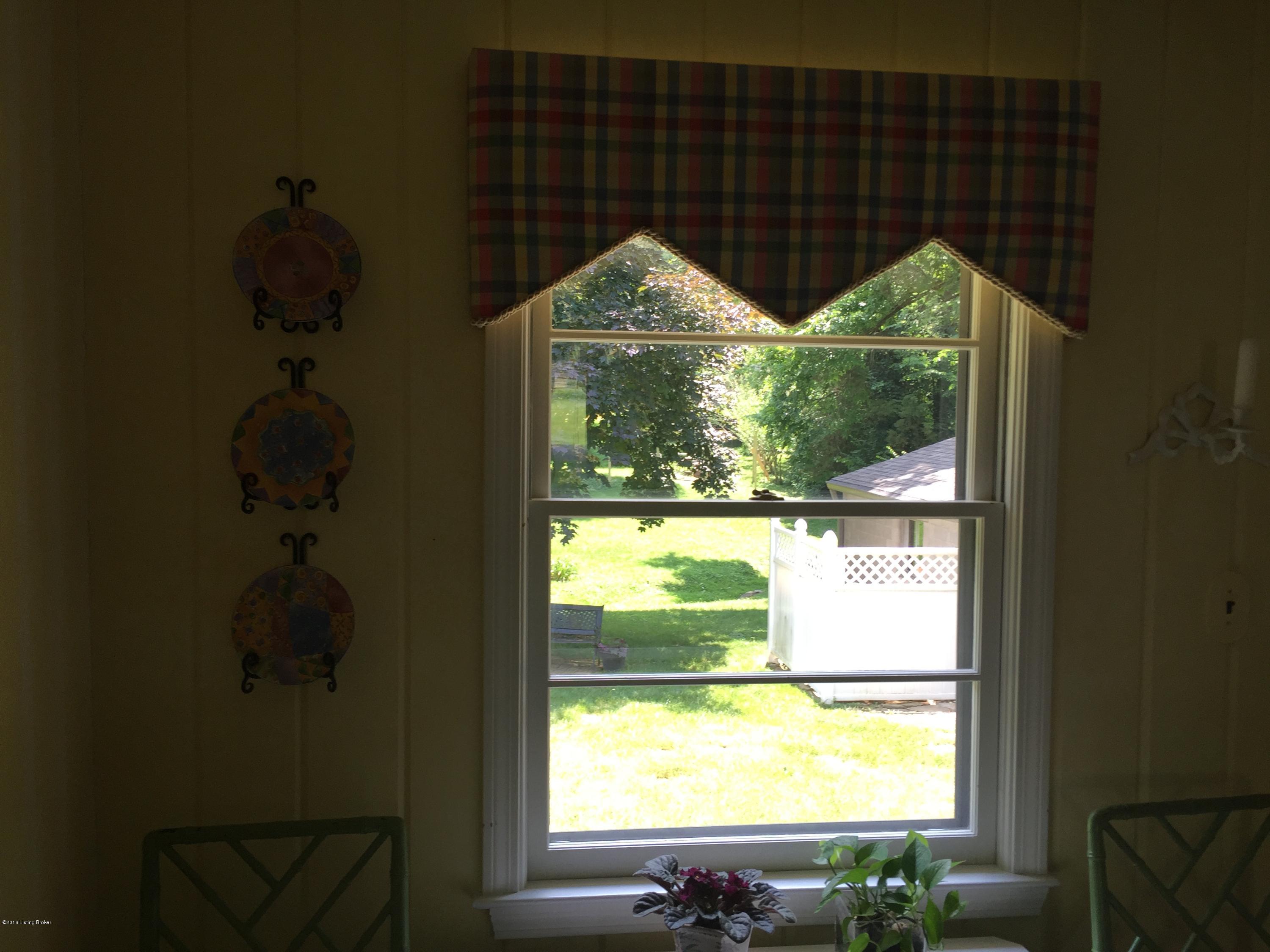 8810 Waltlee Road Louisville, KY 40291 - Photo 9 of 22 2016-06-12 14.00.12