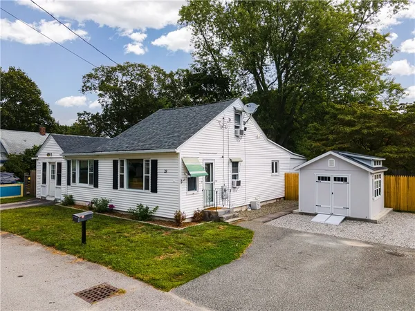 $379,900 | 28 Bakers Creek Road, Warwick, RI 02886