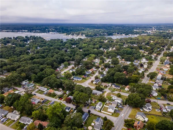 $379,900 | 28 Bakers Creek Road, Warwick, RI 02886