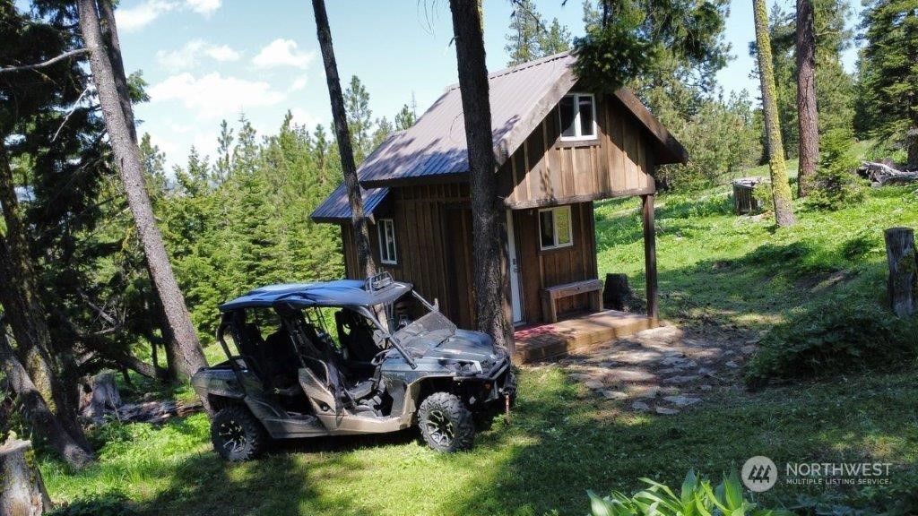 820 Hawk Road Cle Elum, WA 98922 - Photo 3 of 39 Gallery Image 3
