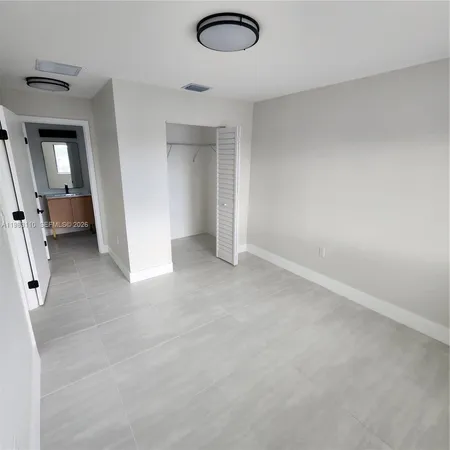 $2,950 | 1171 Northwest 66th Street, Unit 1173, Miami, FL 33150