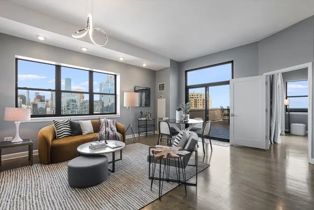 $499,998 | 1529 South State Street, Unit PH1, Chicago, IL 60605