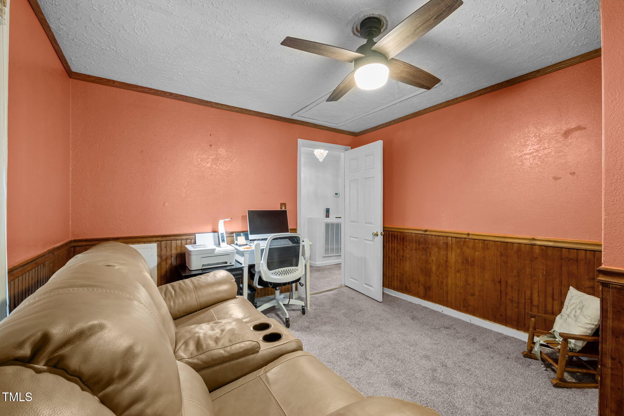 122 Old Surl Road Roxboro, NC 27574 - Photo 17 of 35 a living room with furniture and a ceiling fan