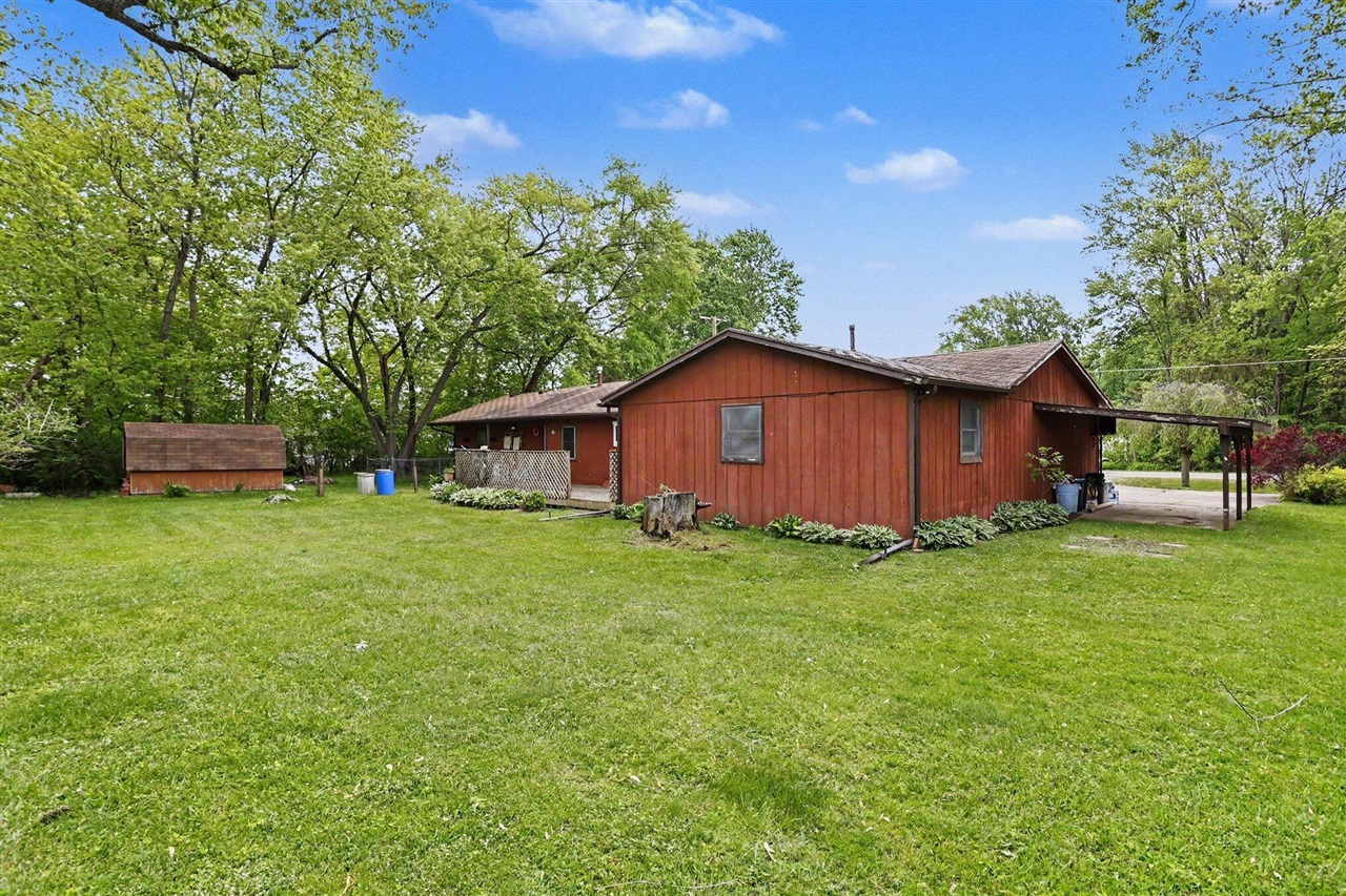 8223 Forest Beach Road Watervliet, MI 49098 - Photo 11 of 20