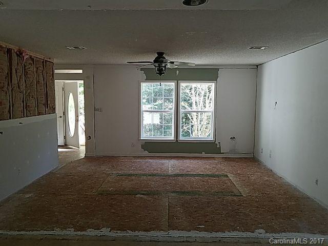 821 Killian Road Stanley, NC 28164 - Photo 2 of 7 Gallery Image 2