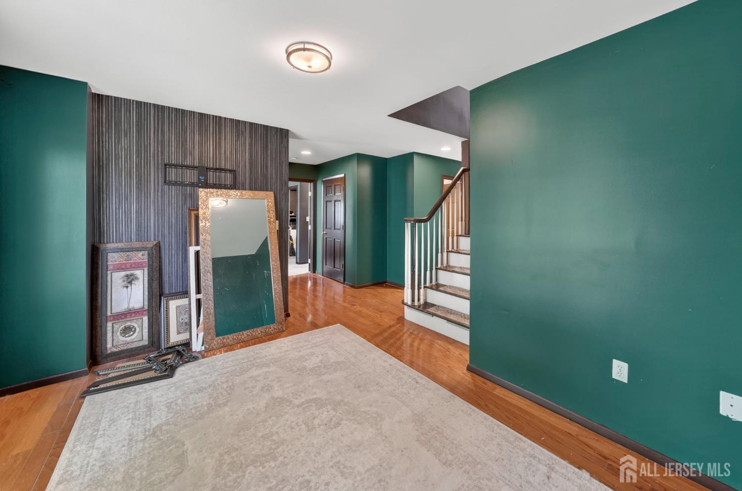 30 Rosewood Road Edison, NJ 08817 - Photo 2 of 33