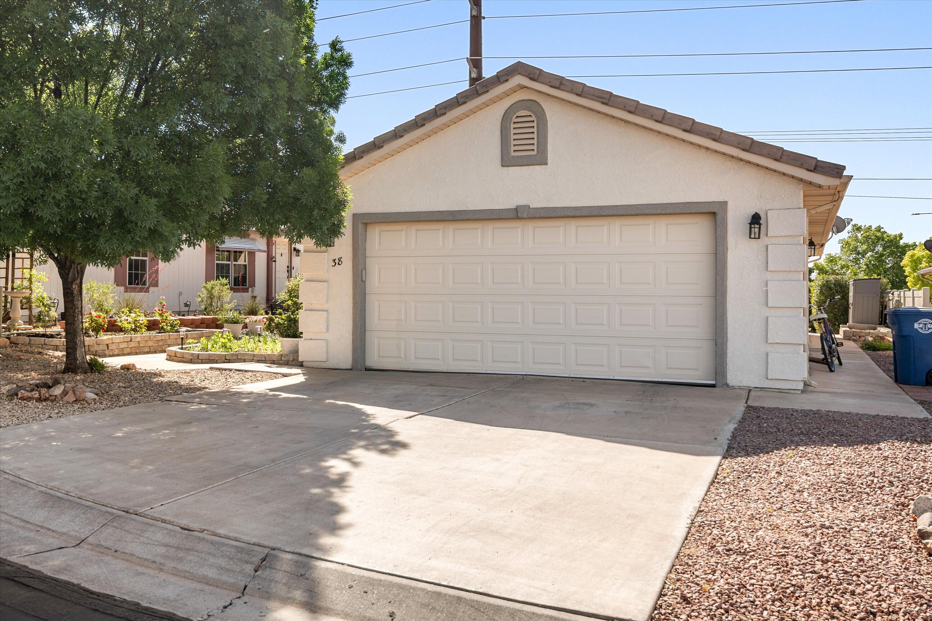 2721 East Riverside Drive, Unit 38 St. George, UT 84790 - Photo 5 of 47 Garage
