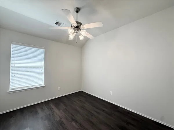 $2,100 | 24810 Lazy Tee Lane, Tomball, TX 77375