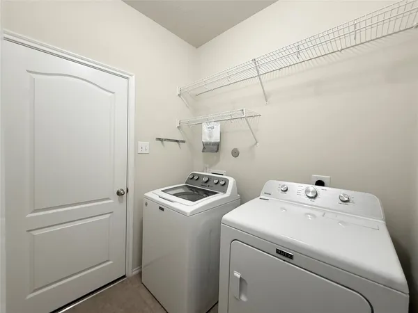 $2,100 | 24810 Lazy Tee Lane, Tomball, TX 77375