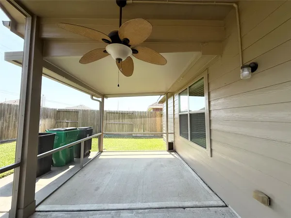 $2,100 | 24810 Lazy Tee Lane, Tomball, TX 77375