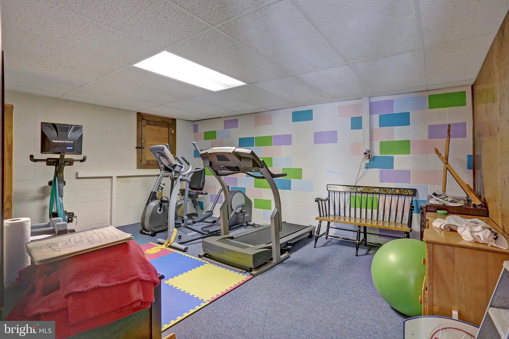 412 Limestone Road Carlisle, PA 17015 - Photo 37 of 38 Gallery Image 37