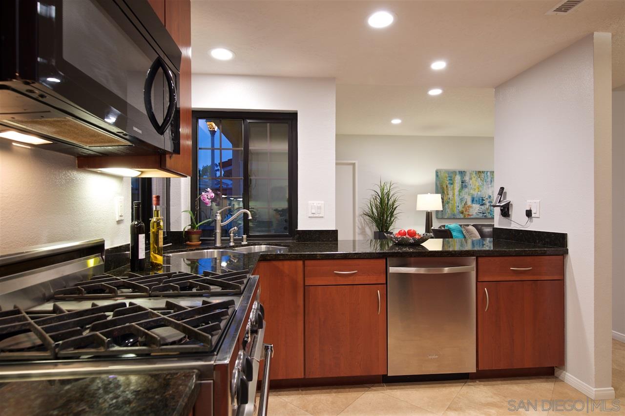 3650 Carmel View Road San Diego, CA 92130 - Photo 14 of 25