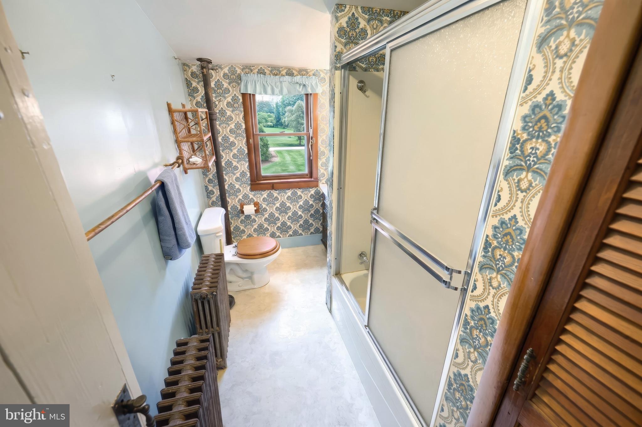 700 White Oak Tree Road Gardners, PA 17324 - Photo 49 of 71 2nd Full Bathroom