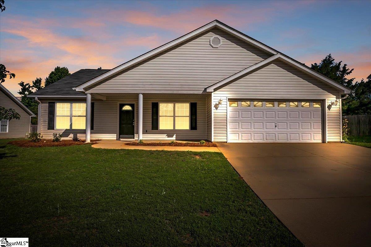 2013 Small Meadows Court Fountain Inn, SC 29644 - Photo 1 of 42 Gallery Image 1