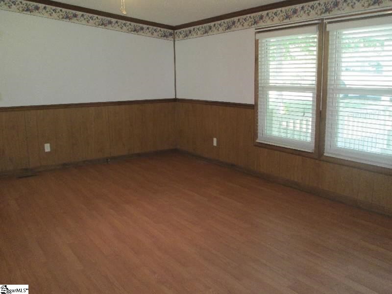 1820 State Rd S-30-82 Laurens, SC 29360 - Photo 3 of 9