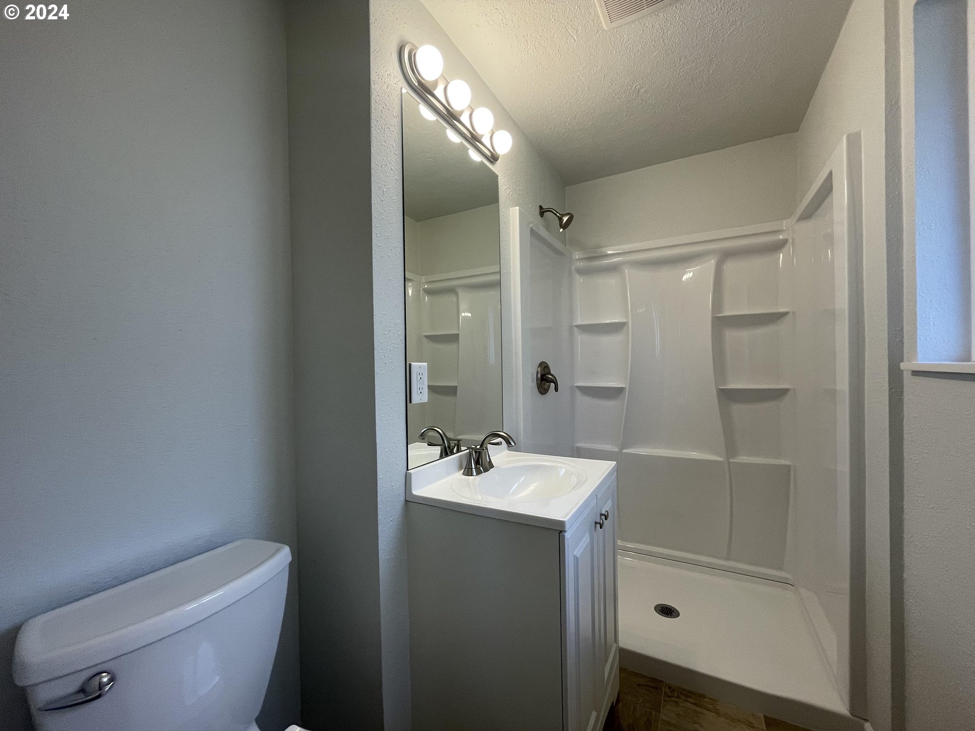520 Pinedale Avenue Springfield, OR 97477 - Photo 13 of 28 Gallery Image 13