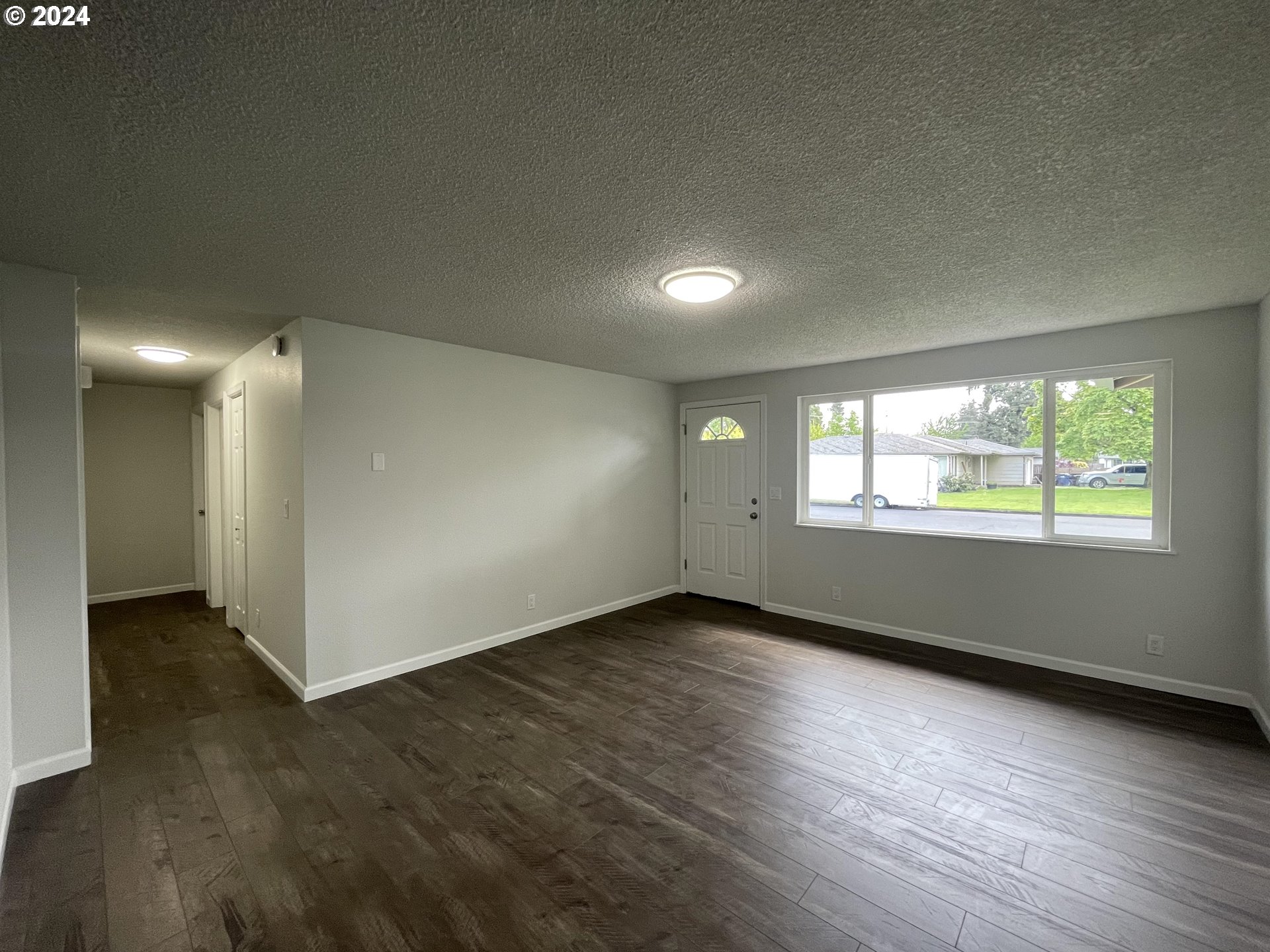 520 Pinedale Avenue Springfield, OR 97477 - Photo 3 of 28 Gallery Image 3