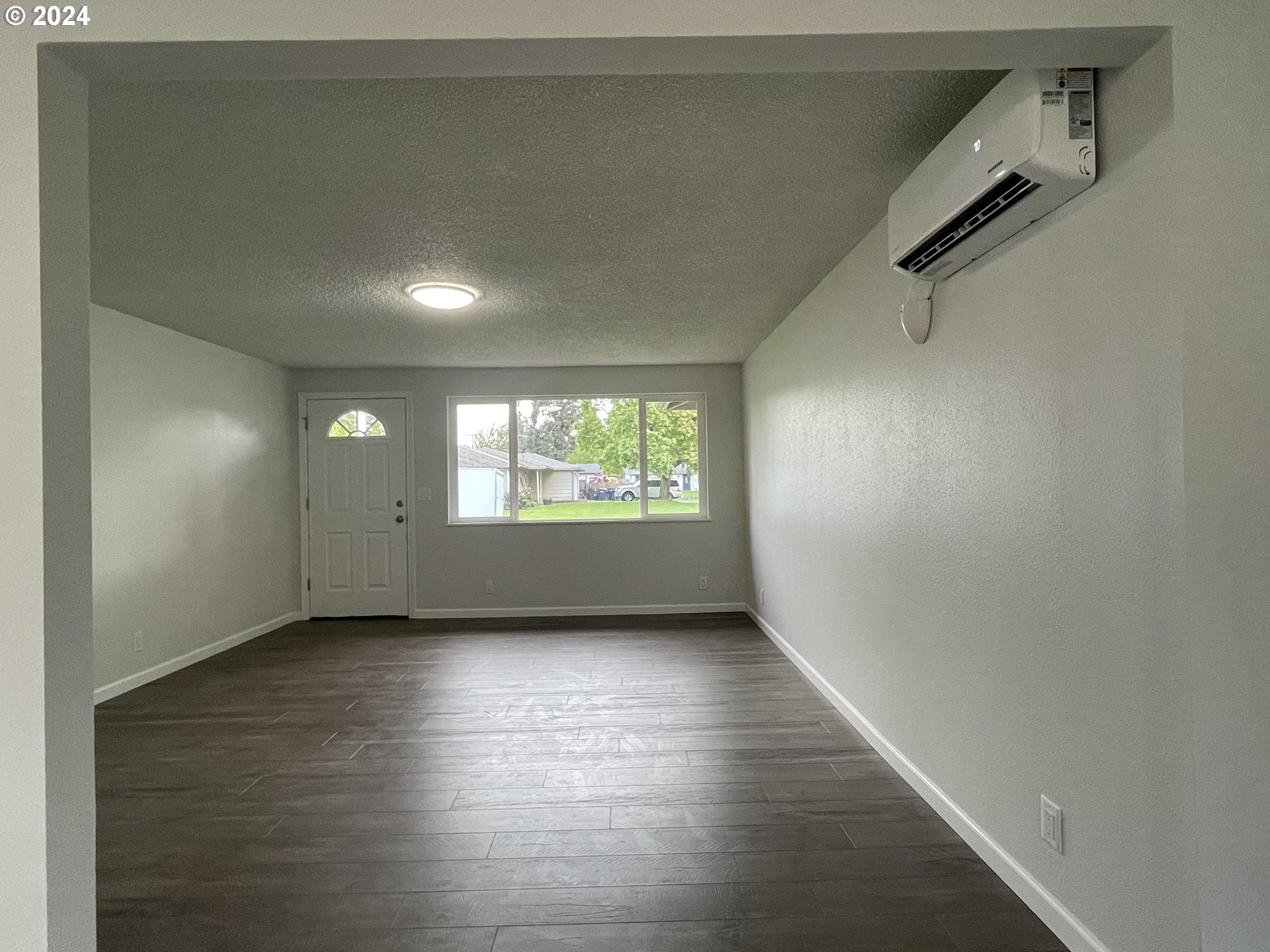 520 Pinedale Avenue Springfield, OR 97477 - Photo 4 of 28 Gallery Image 4