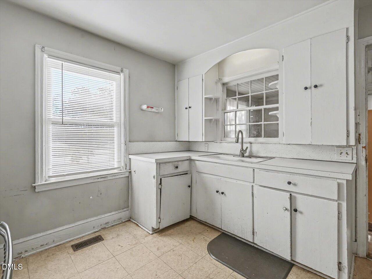 1901 New Bern Avenue Raleigh, NC 27610 - Photo 12 of 41 12-012-1901NewBernAve-20260116