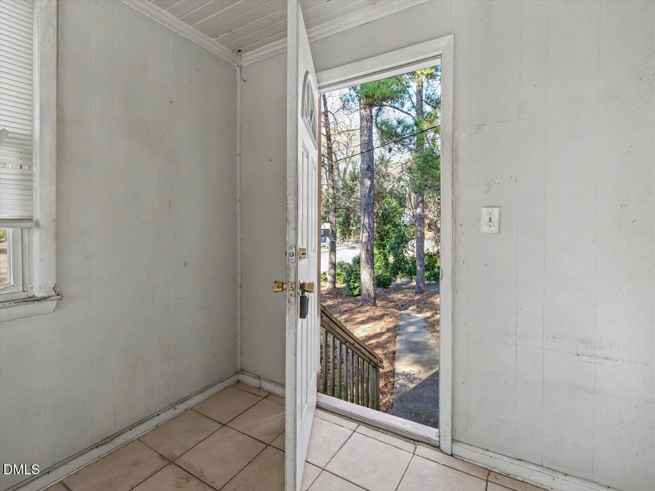 1901 New Bern Avenue Raleigh, NC 27610 - Photo 19 of 41 21-021-1901NewBernAve-20260116