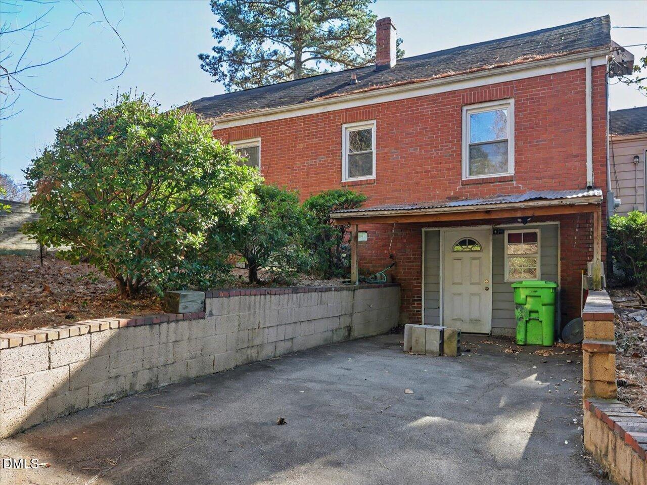 1901 New Bern Avenue Raleigh, NC 27610 - Photo 35 of 41 39-039-1901NewBernAve-20260116