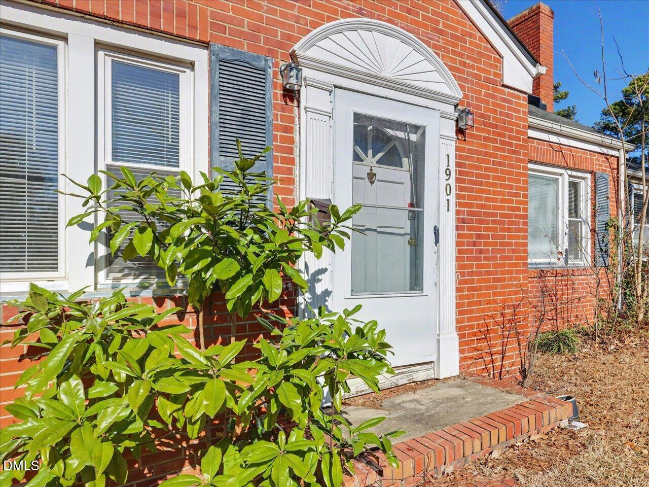 1901 New Bern Avenue Raleigh, NC 27610 - Photo 4 of 41 04-004-1901NewBernAve-20260116