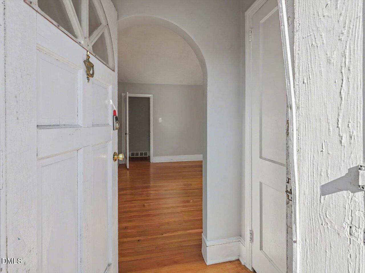 1901 New Bern Avenue Raleigh, NC 27610 - Photo 6 of 41 06-006-1901NewBernAve-20260116