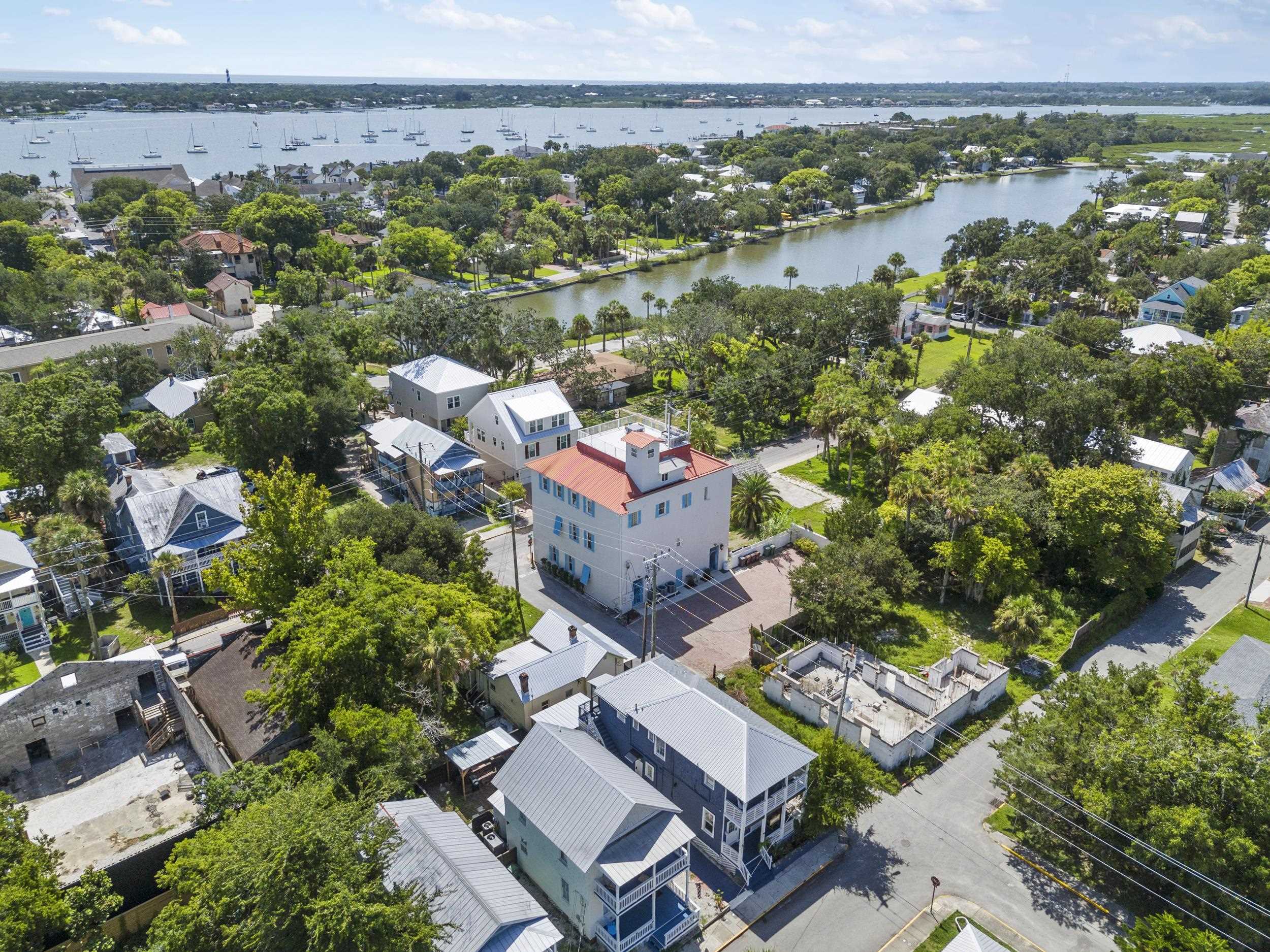 92 Washington Street St. Augustine, FL 32084 - Photo 2 of 88