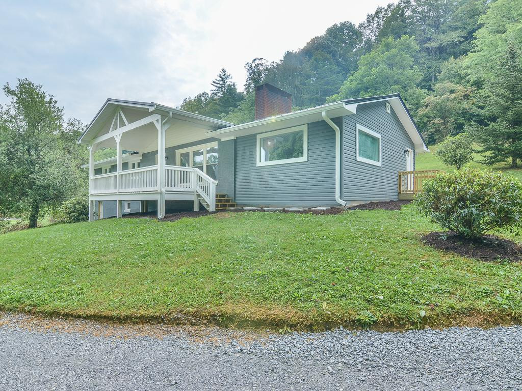 164 Barnett Hollow Road Erwin, TN 37650 - Photo 3 of 36 Photo 3