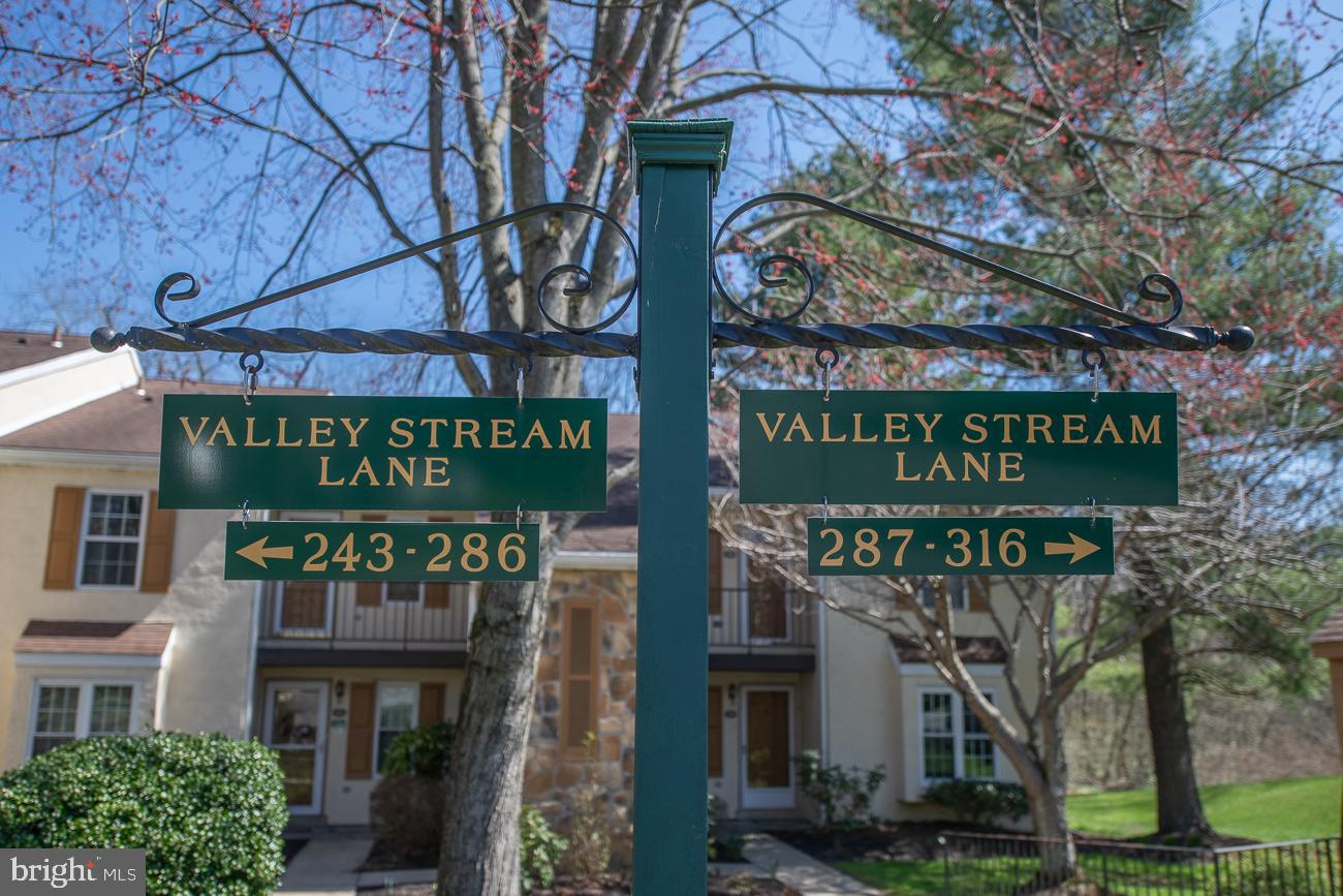 282 Valley Stream Lane Chesterbrook, PA 19087 - Photo 8 of 10 Gallery Image 8