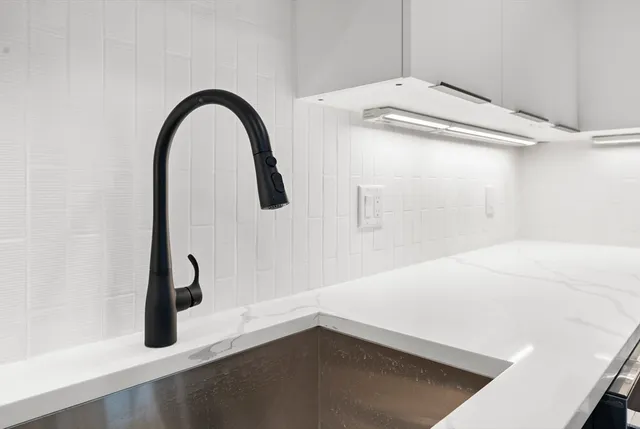 a close view of sink and tap