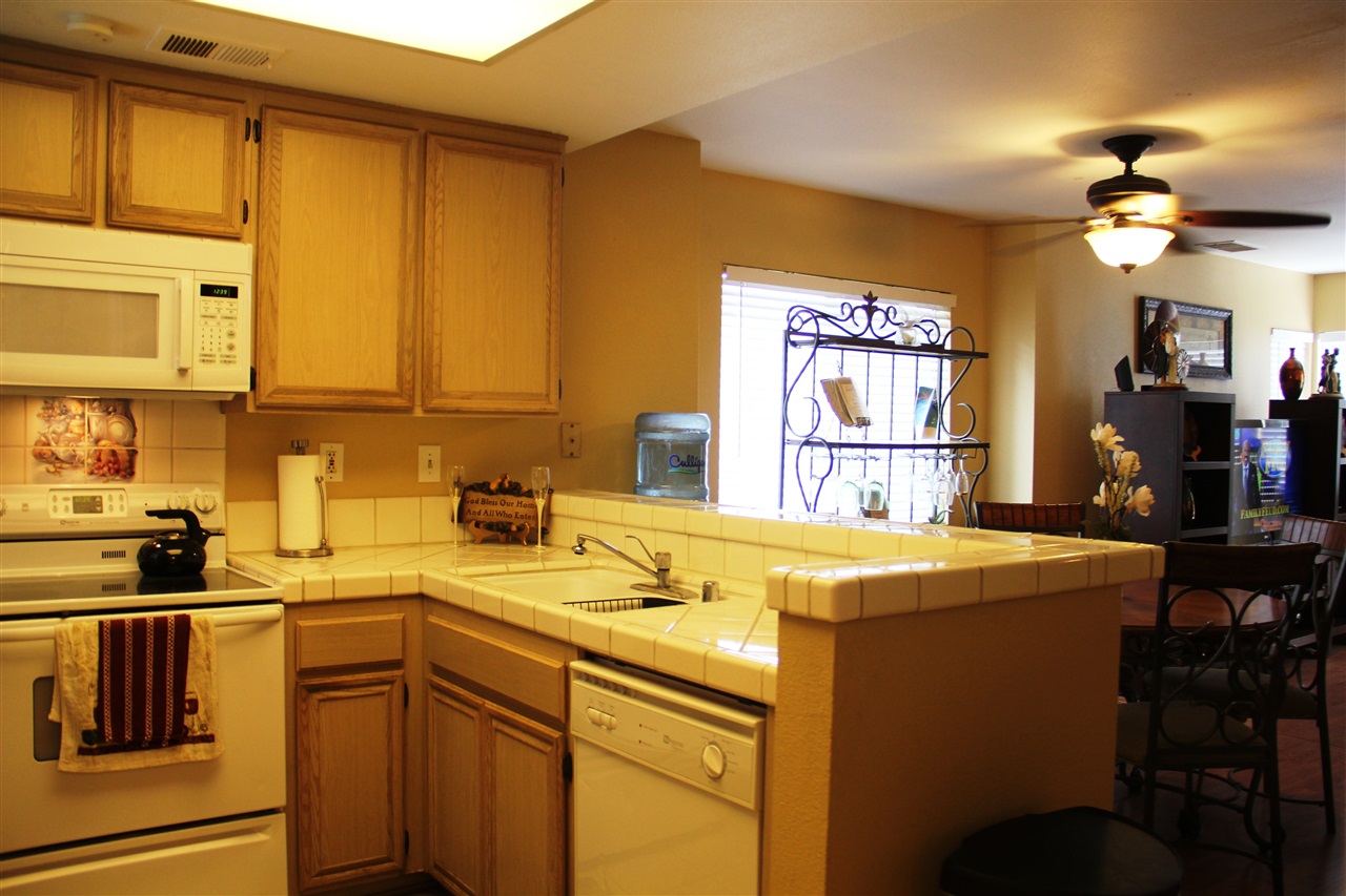2291 Kings View Circle Spring Valley, CA 91977 - Photo 3 of 22