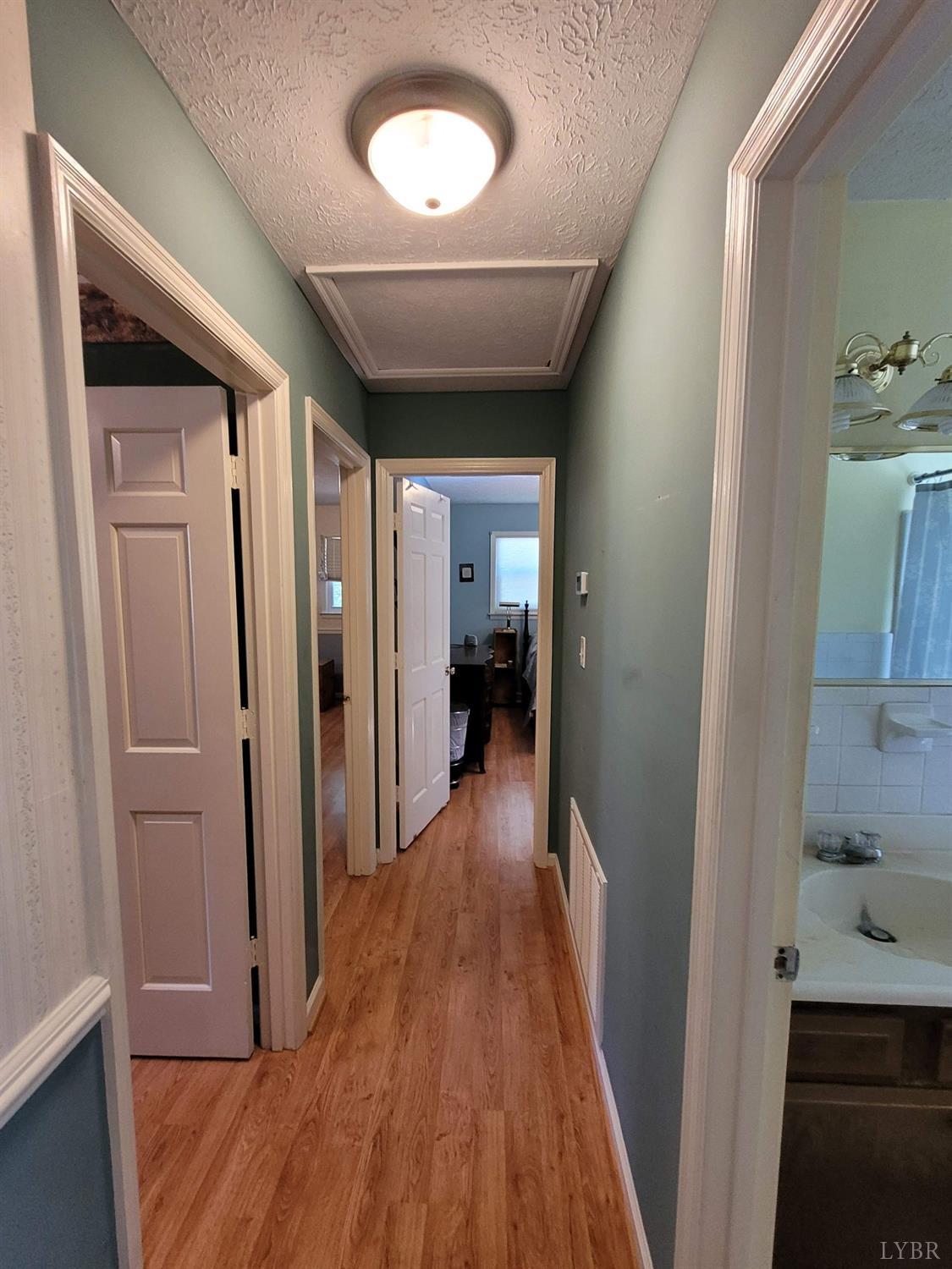 70 Holcombe Road Lynchburg, VA 24502 - Photo 20 of 50 Gallery Image 20