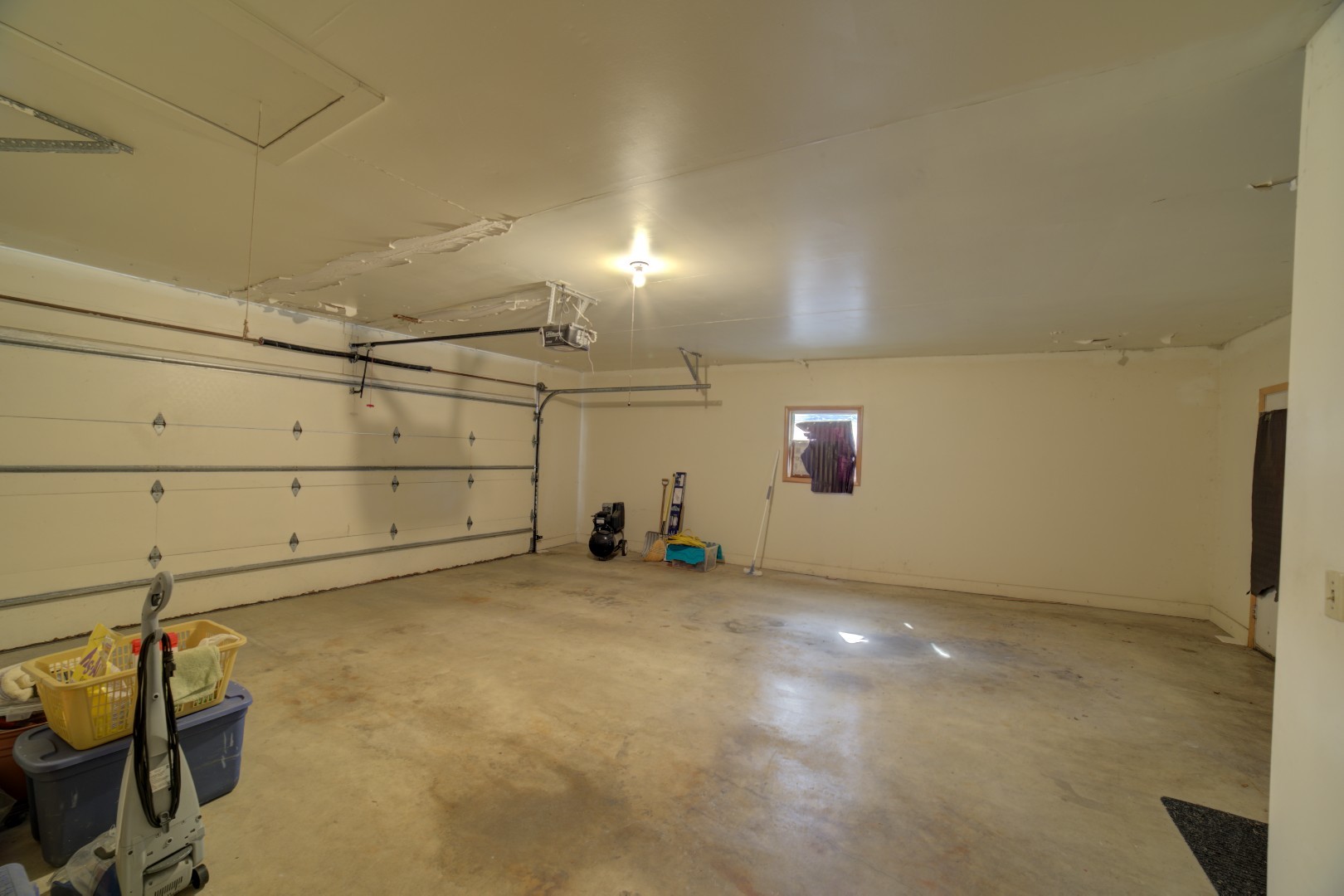 405 Deitrick Street Donovan, IL 60931 - Photo 24 of 29 a view of a garage