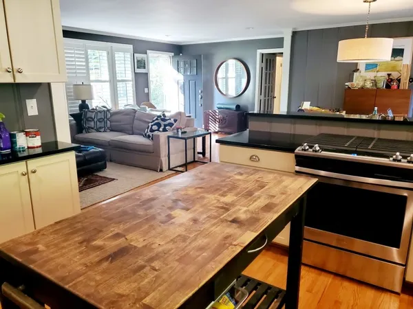 $3,000 | 5221 Stallworth Drive, Nashville, TN 37220