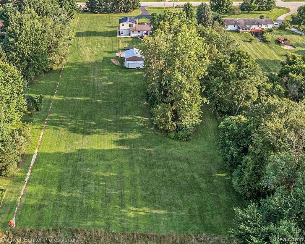 2743 North Branch Road North Branch, MI 48461 - Photo 3 of 36 Gallery Image 3