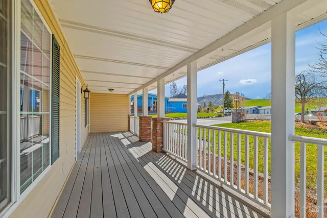 $585,000 | 829 Crest Drive, Kamiah, ID 83536