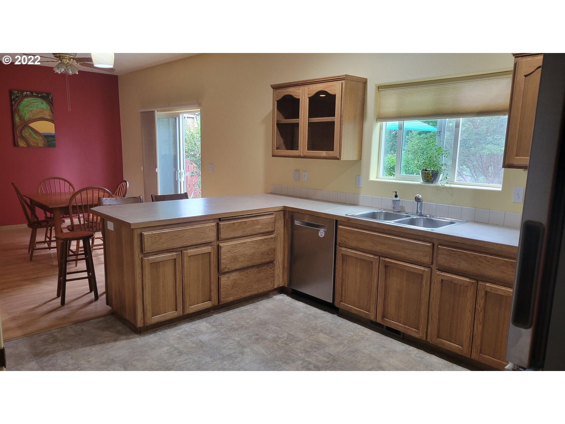 816 Southeast Darrow Road Estacada, OR 97023 - Photo 8 of 29 a kitchen with sink and window