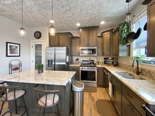 $690,000 | 1786 Ammon Street Northwest, Salem, OR 97304