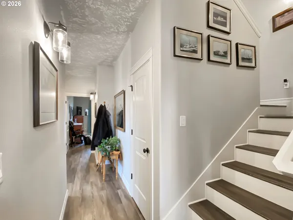 $690,000 | 1786 Ammon Street Northwest, Salem, OR 97304