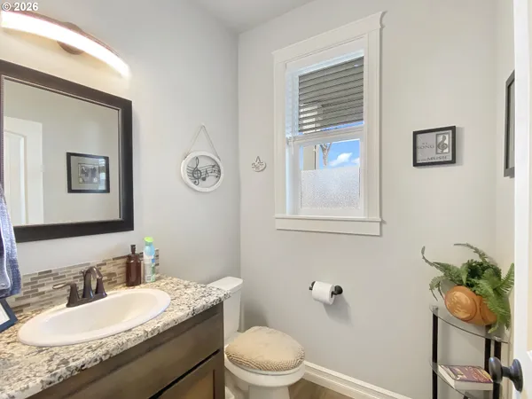 $690,000 | 1786 Ammon Street Northwest, Salem, OR 97304