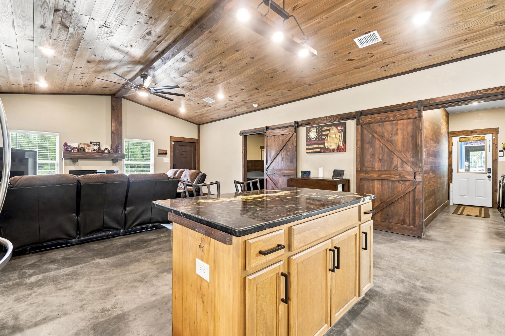 1383 Tram Road Livingston, TX 77351 - Photo 13 of 49 Gallery Image 13