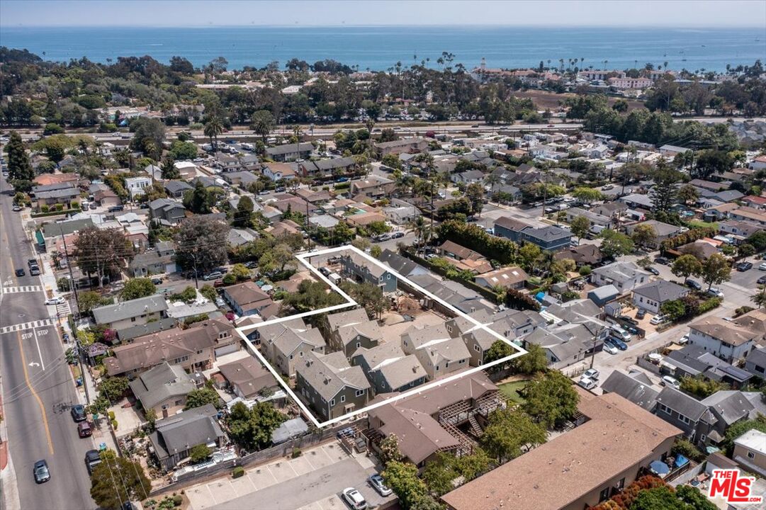 1317 Punta Gorda Street, Unit 12 Santa Barbara, CA 93103 - Photo 37 of 70 an aerial view of multiple house