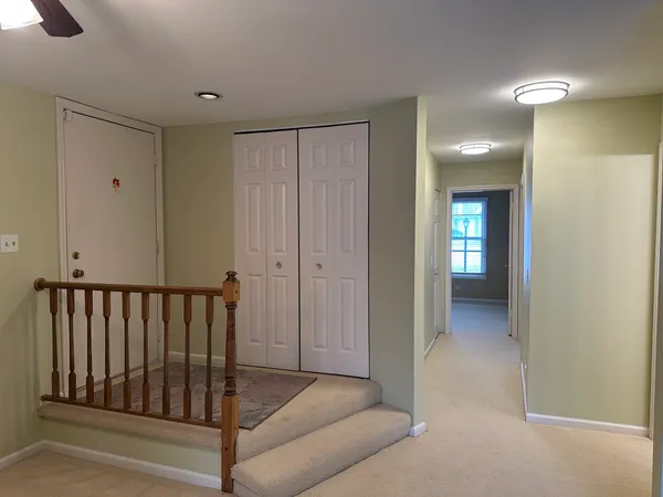 $2,250 | 1310 Cromwell Court, Unit 1310, Vernon Hills, IL 60061