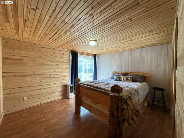 $229,000 | 748 East Main Street, John Day, OR 97845