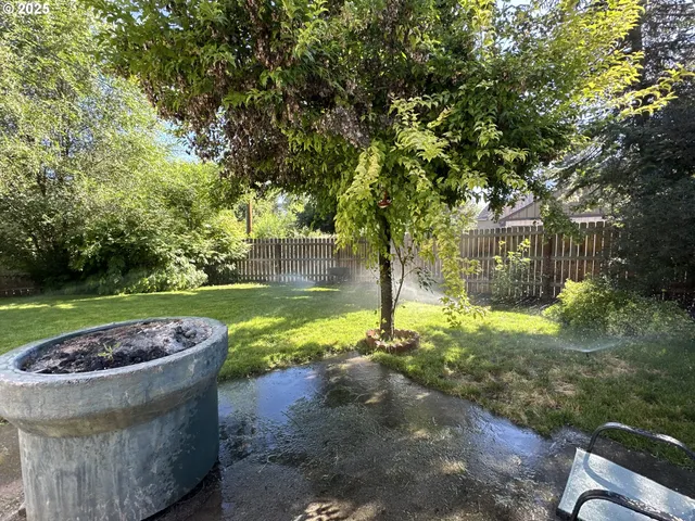 $229,000 | 748 East Main Street, John Day, OR 97845