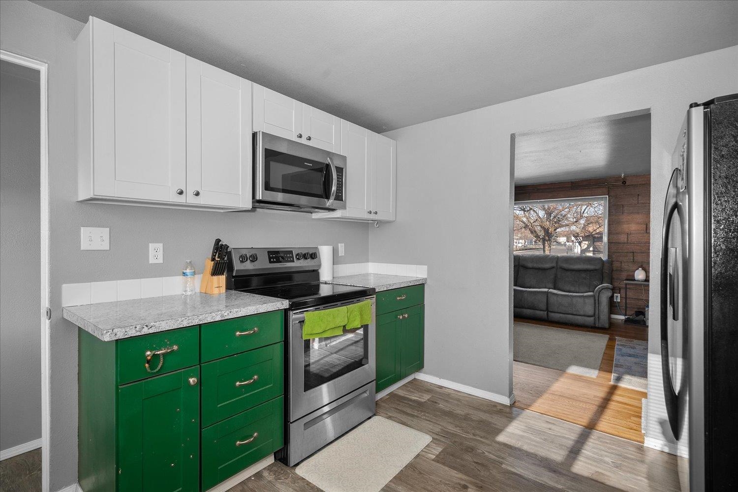 604 East Columbia Avenue Spokane, WA 99208 - Photo 13 of 34