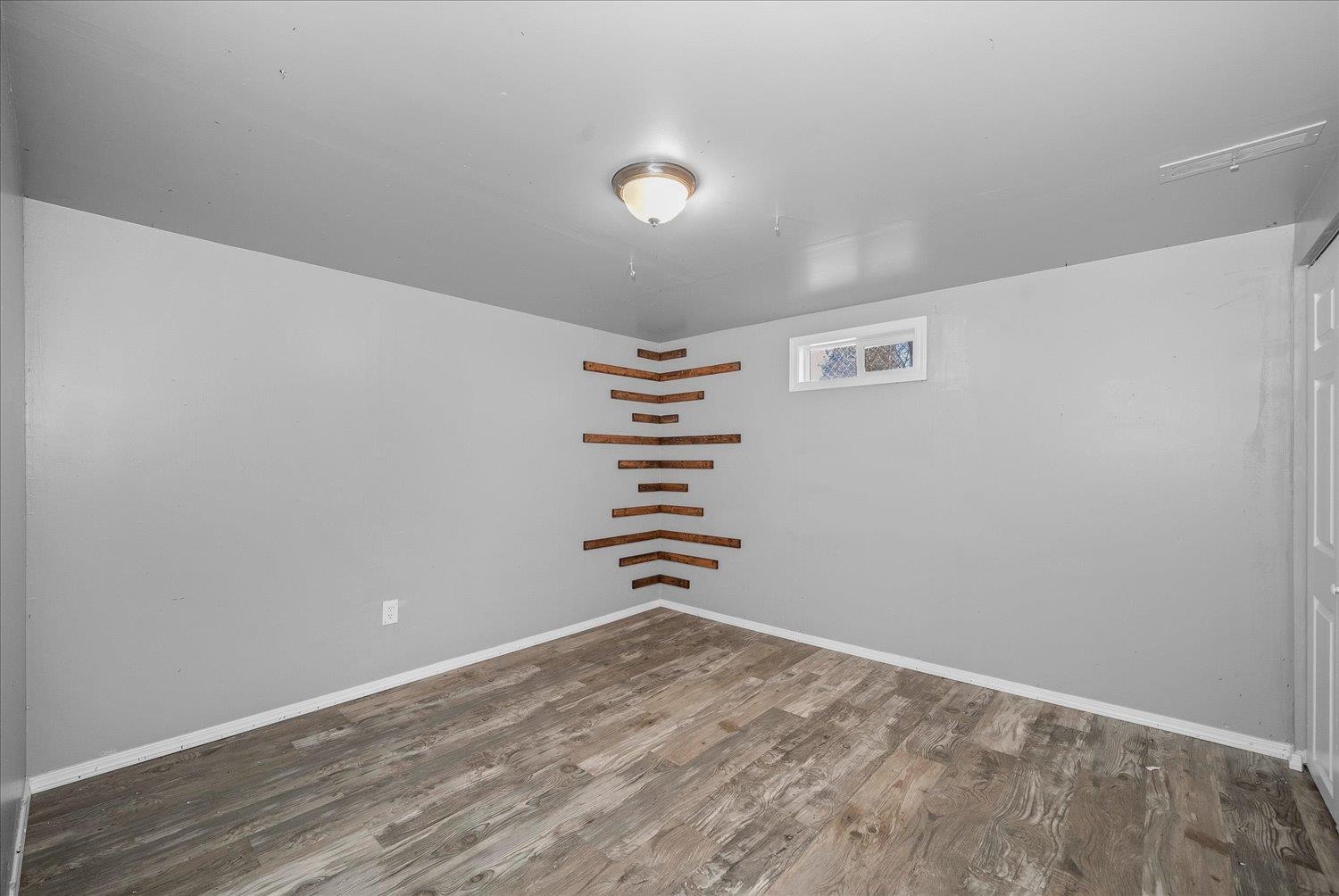 604 East Columbia Avenue Spokane, WA 99208 - Photo 21 of 34