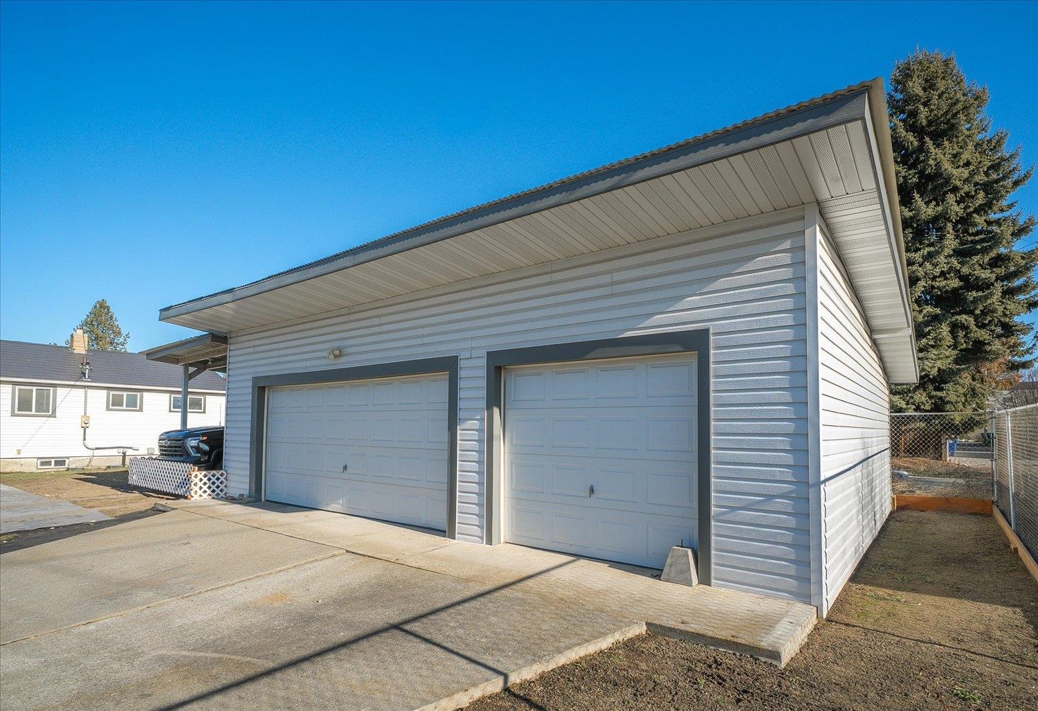 604 East Columbia Avenue Spokane, WA 99208 - Photo 24 of 34